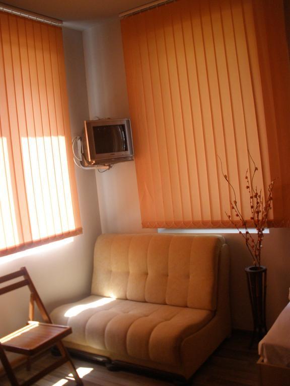 Comfort Guest Rooms プレベン エクステリア 写真