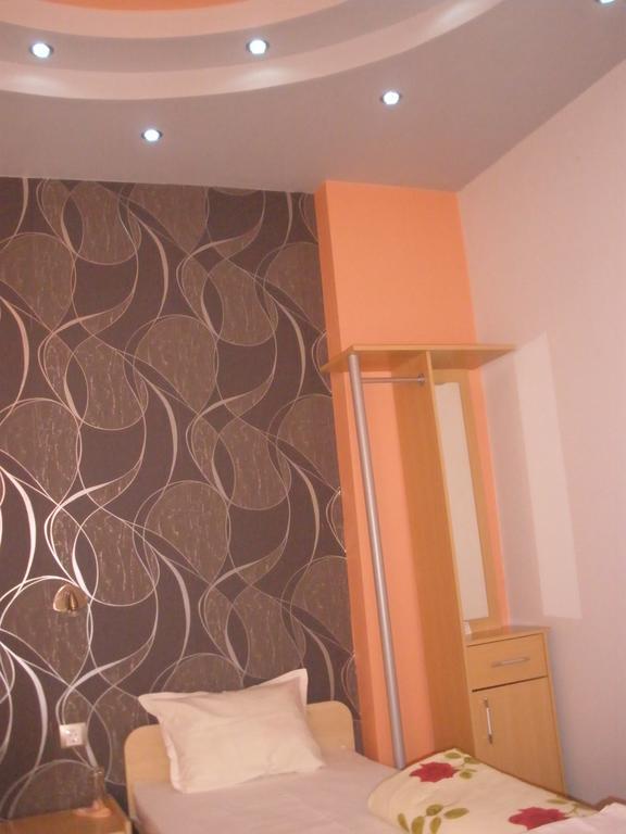 Comfort Guest Rooms プレベン エクステリア 写真
