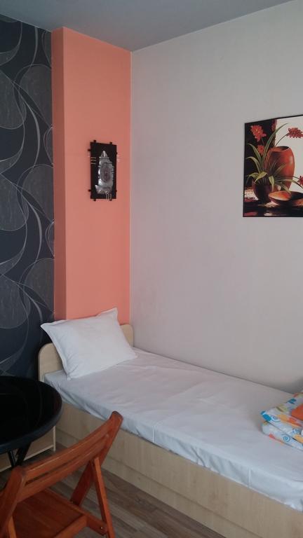 Comfort Guest Rooms プレベン エクステリア 写真